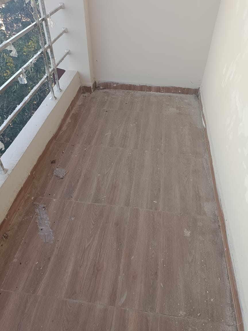 2 BHK Flat For sale in So